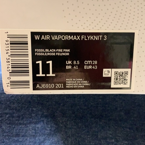 Nike Air VaporMax Flyknit3 Fossil Pistachio Frost - Picture 11 of 11